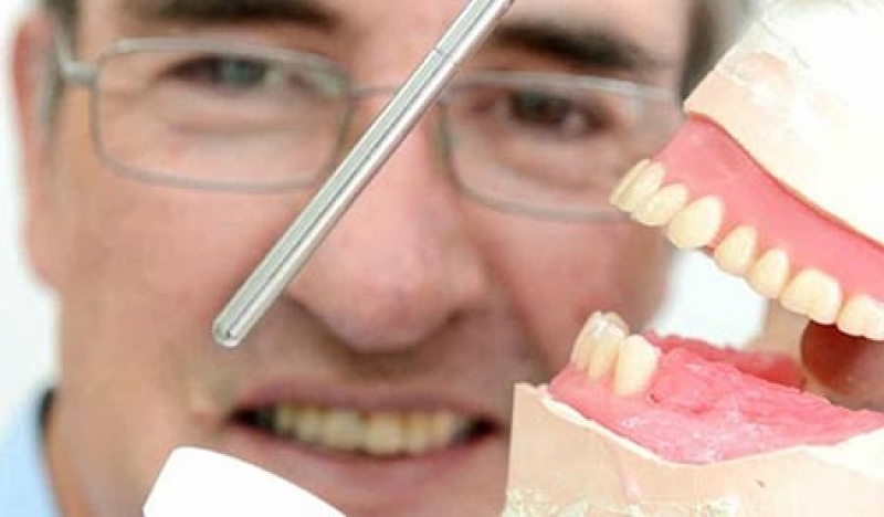 Diş Protez Yardımcısı Personel Eğitimi